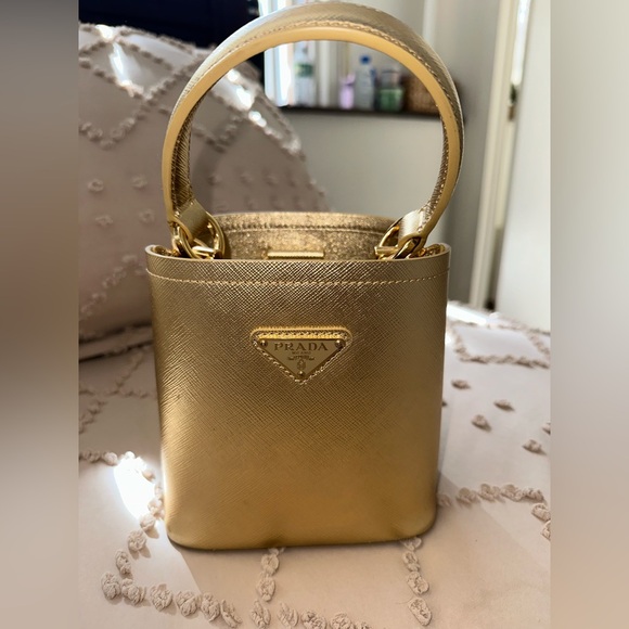 Gold mini handbag - Picture 10 of 11